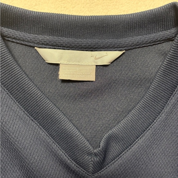 Nike Dark Blue V-Neck Shirt - Picture 3 of 5